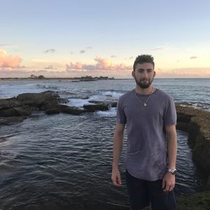 Meet your Posher, Malek